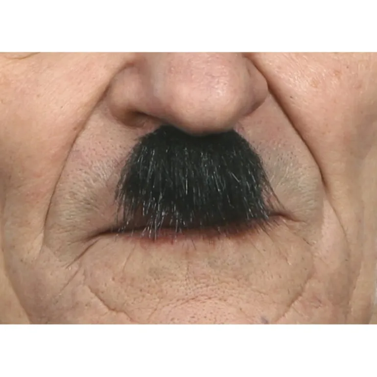 Bigote de Investigador negro