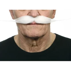 Bigote grande blanco