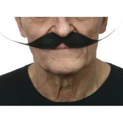 Bigote grande negro