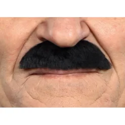 Bigote negro de Chico Disco