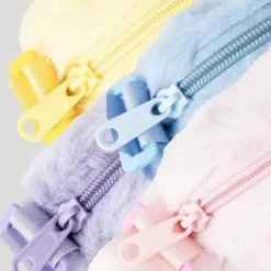 Bolso Peluche Care Bears - Complemento Colorido y Suave