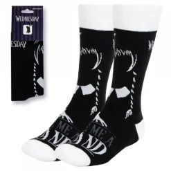 Calcetines Wednesday: Estilo y Comodidad para los Amantes de lo Sobrenatural