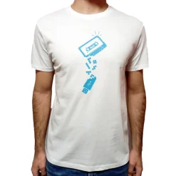 Camiseta cassete y USB