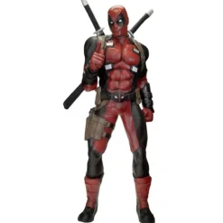 Deadpool tamaño real 185 cm Neca Marvel