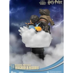Diorama Harry Potter D-Stage Hagrid y Harry 15 cm