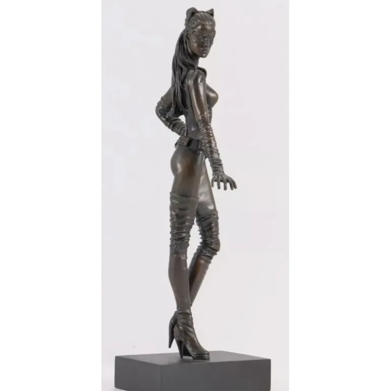 Escultura de Bronce Cat-Woman de Dark Knight Rises - Noble Collection