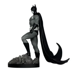 Estatua 1/10 Batman Black White 18 cm de BJ Barends