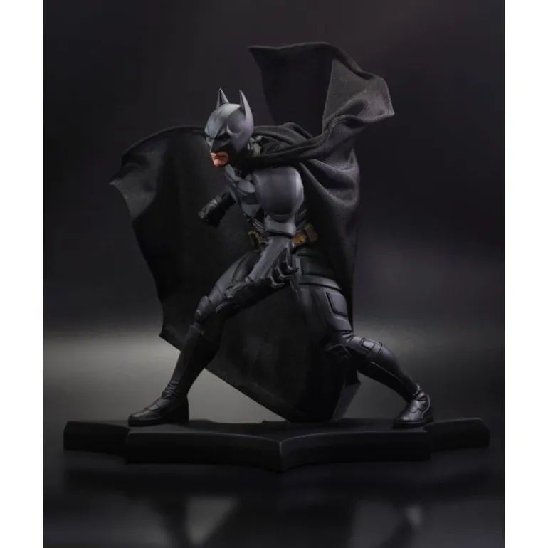Estatua DC Direct Batman The Dark Knight 24 cm McFarlane Toys
