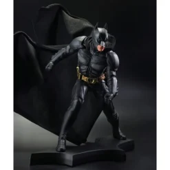 Estatua DC Direct Batman The Dark Knight 24 cm McFarlane Toys