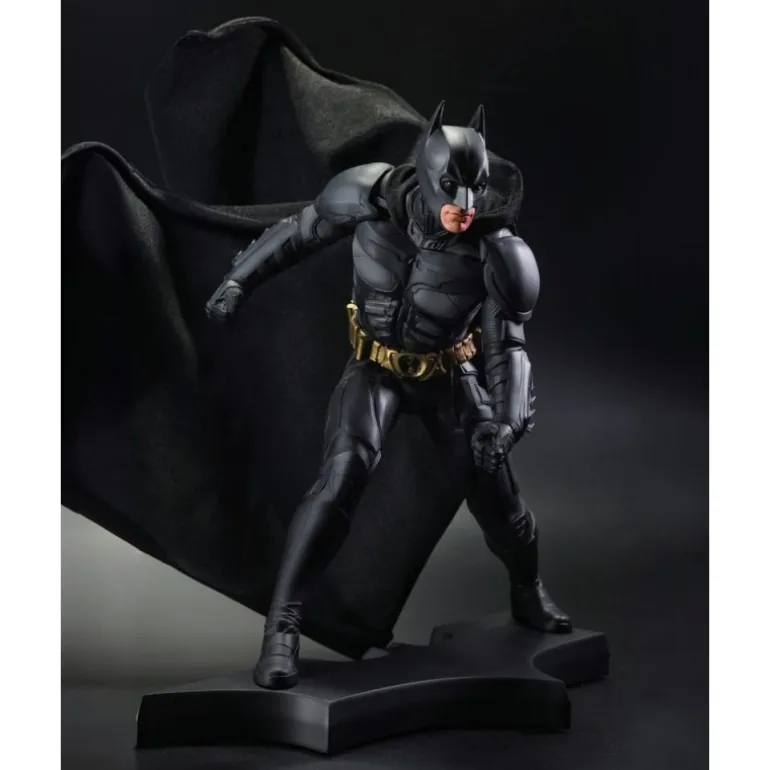 Estatua DC Direct Batman The Dark Knight 24 cm McFarlane Toys