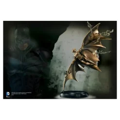 Estatua de Bronce Batman Begins™ Volando - The Noble Collection