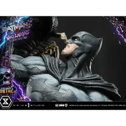 Estatua Premium Batman VS Batman Who Laughs 67 cm