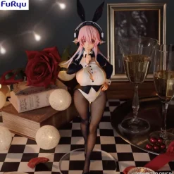 Estatua Super Sonico PVC BiCute Tailcoat Ver. 30 cm