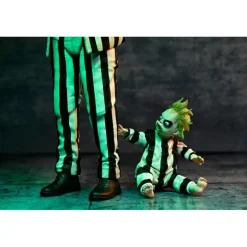 Figura articulada Beetlejuice 18 cm traje a rayas NECA