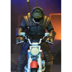 Figura Casey Marie con Motocicleta Last Ronin 18 cm NECA