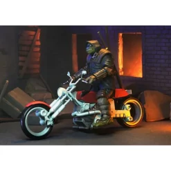 Figura Casey Marie con Motocicleta Last Ronin 18 cm NECA