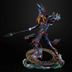 Figura Megahouse Dark Magician Yu-Gi-Oh! Art Works Monsters