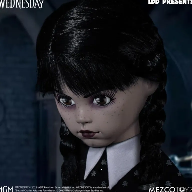 Figura Miércoles Addams Mezco Toyz Living Dead Dolls