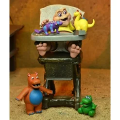 Figura Ultimate Baby Sinclair - Dinosaurs