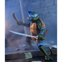 Figura Ultimate Leonardo VHS 18cm de Tortugas Ninja