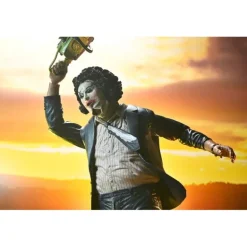 Figura Ultimate Pretty Woman Leatherface 50 Aniversario 18 cm