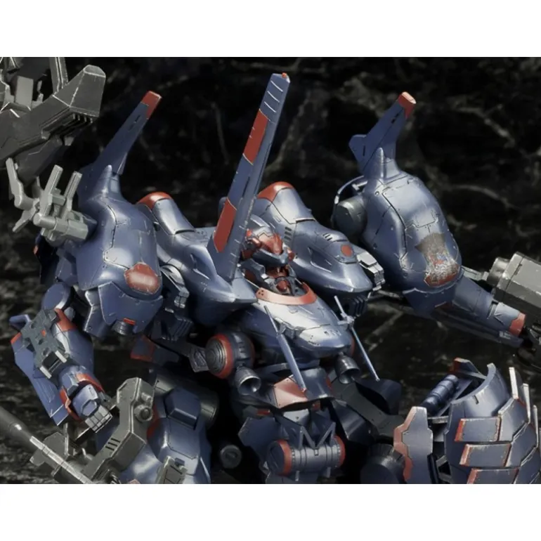 Maqueta Armored Core V KT-104 Perun Hanged Man 1/72