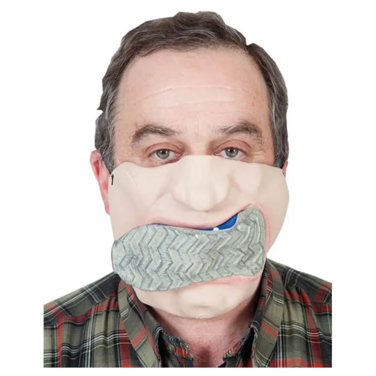 Media Máscara con Zapato en la boca