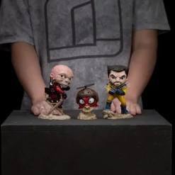 Minifigura Mini Co. Deadpool Unmasked 13 cm de Iron Studios