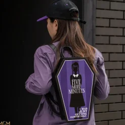 Mochila ataúd Miércoles