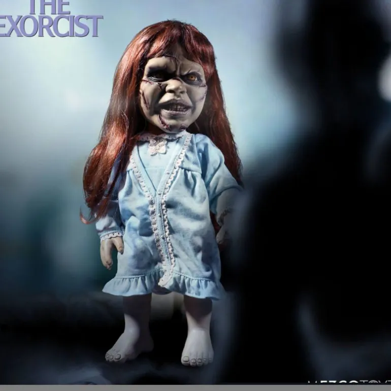 Muñeca Regan El Exorcista Parlante 40 cm Mezco Toys
