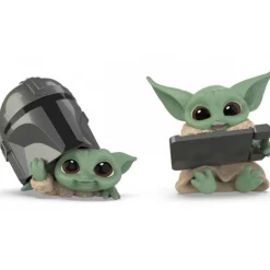 Pack 2 Figuras Baby Yoda Bounty Collection Mandalorian Casco + Tablet