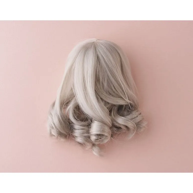 Peluca Ash Gray de Nendoroid Doll con Un Rizo por Good Smile Company