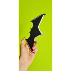 Réplica 1:1 Batarang Batman Liga de la Justicia