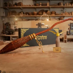 Réplica 1:2 Escoba Nimbus 2000 Harry Potter