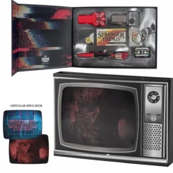 Set de Papelería Stranger Things Edición Retro TV