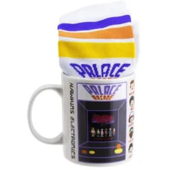 Set de Taza y Calcetines Stranger Things Palace Arcade