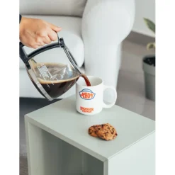 Taza Stranger Things - Scoops Ahoy