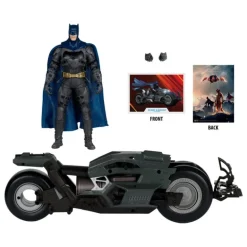 Vehículo Batcycle con Batman de DC Multiverse - McFarlane Toys