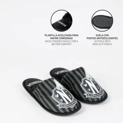 Zapatillas de Casa Wednesday Miércoles